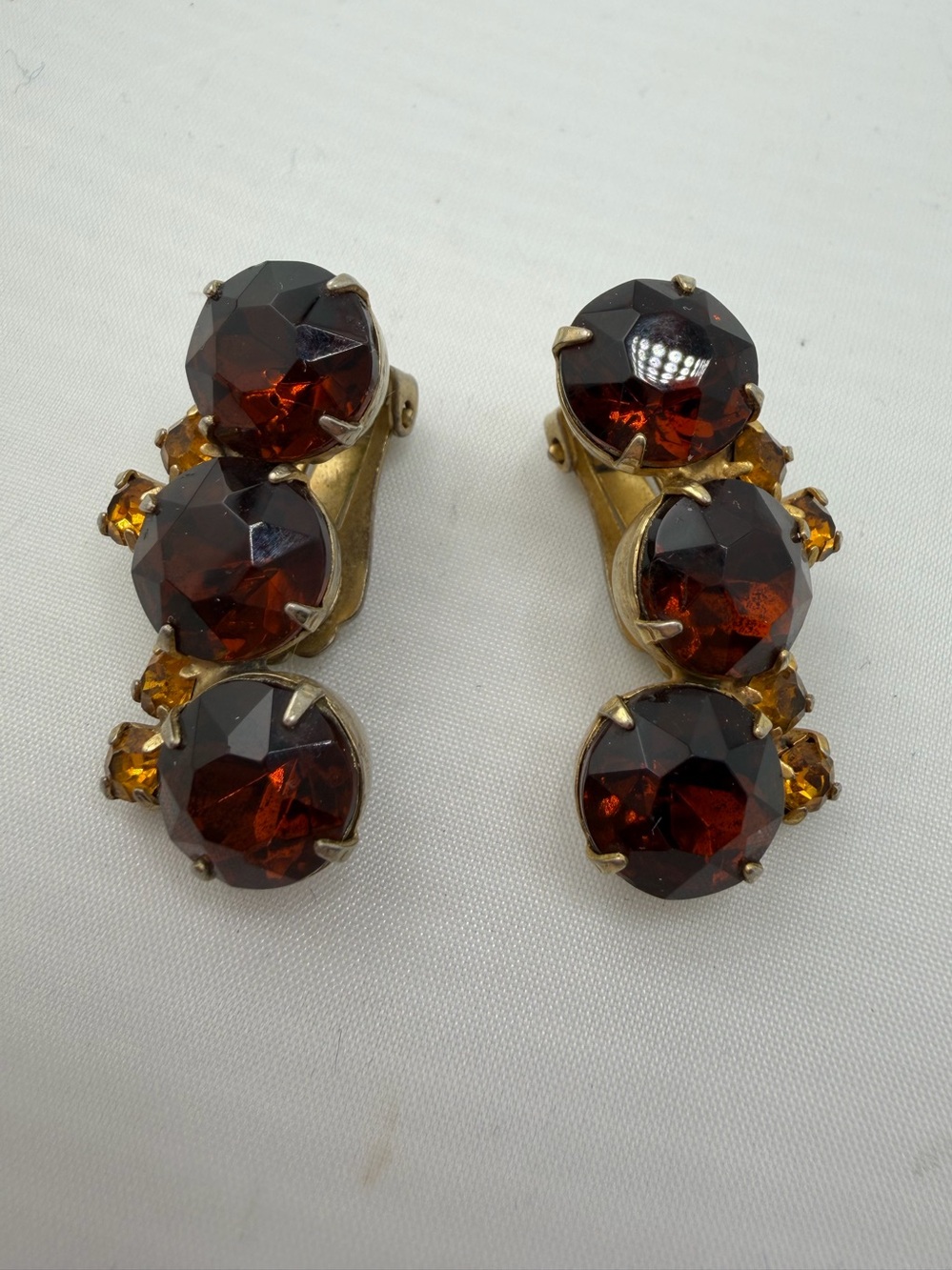 Vintage Amber Topaz Rhinestone Teardrop Cluster Clip On Earrings